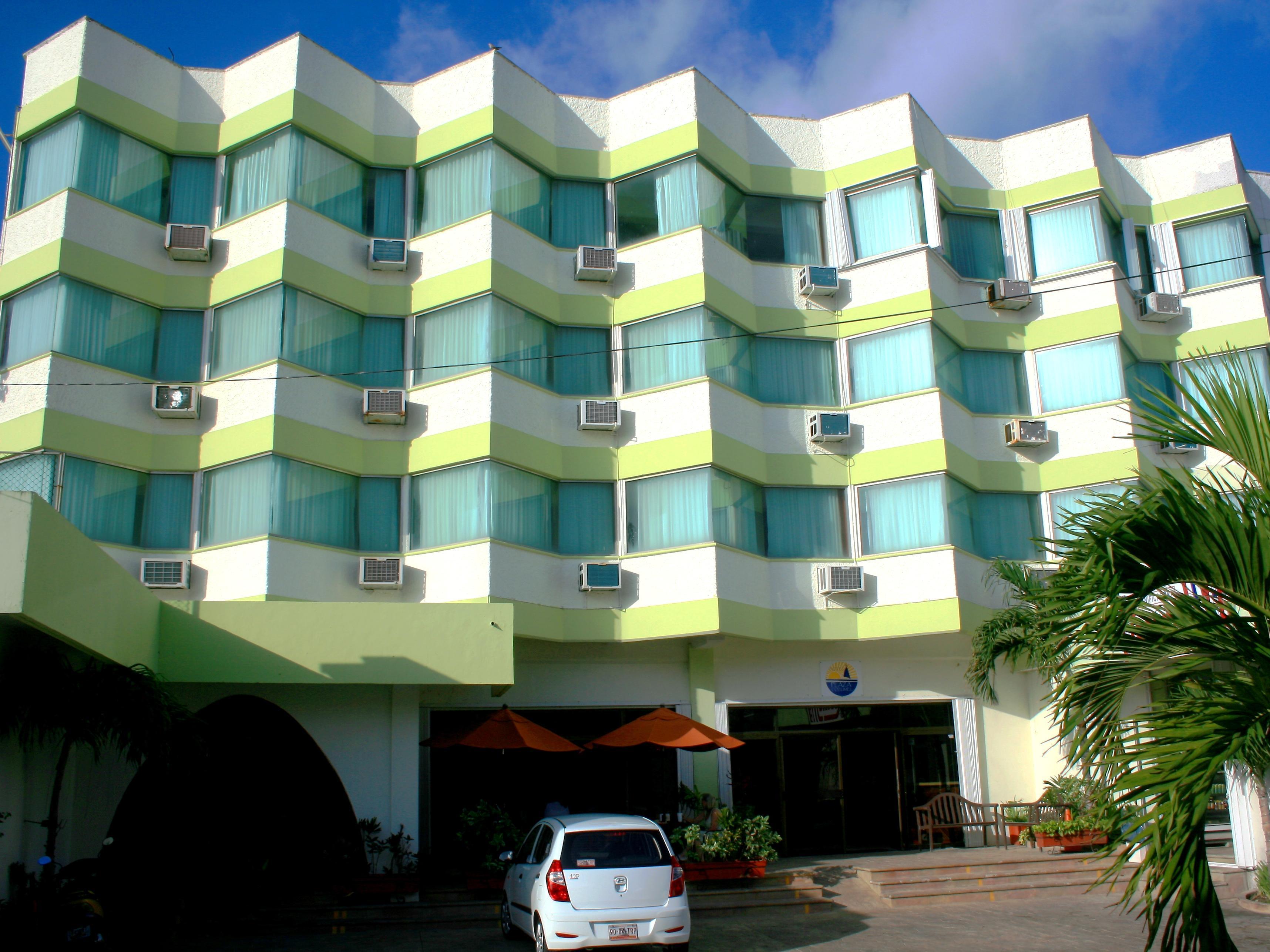 Hotel Plaza Cozumel Exterior photo